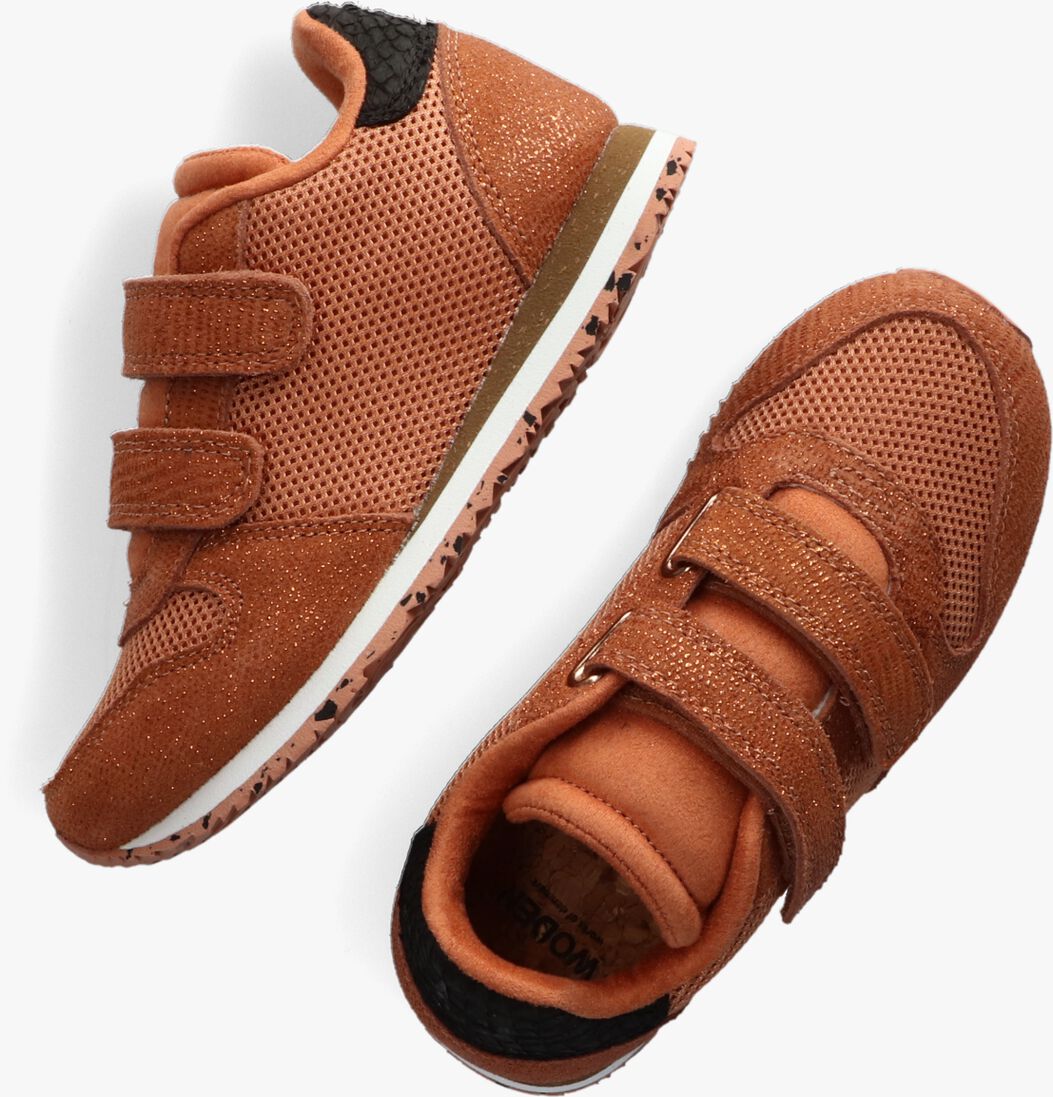 WODEN bruine woden lage sneakers sandra pearl ii