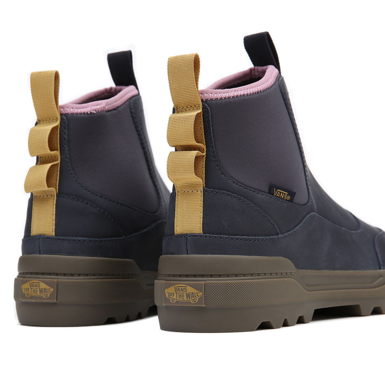 Vans Sneakers en Velours de Cuir Colfax Boot noires
