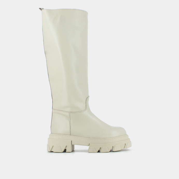 Bottes à semelles crantées  en cuir écru