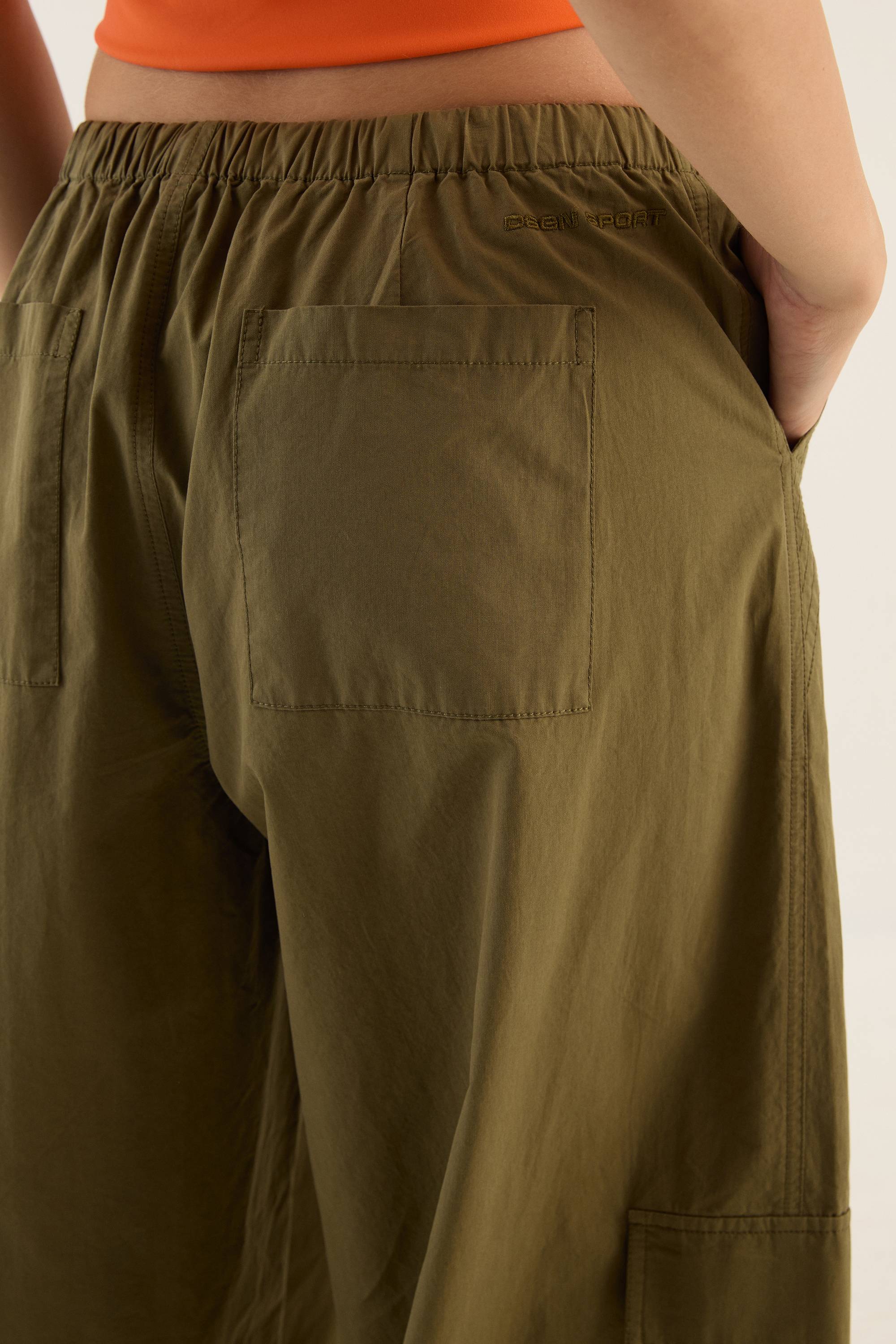 Pantalon Cargo En Sergé Délavé Dsgn Studio