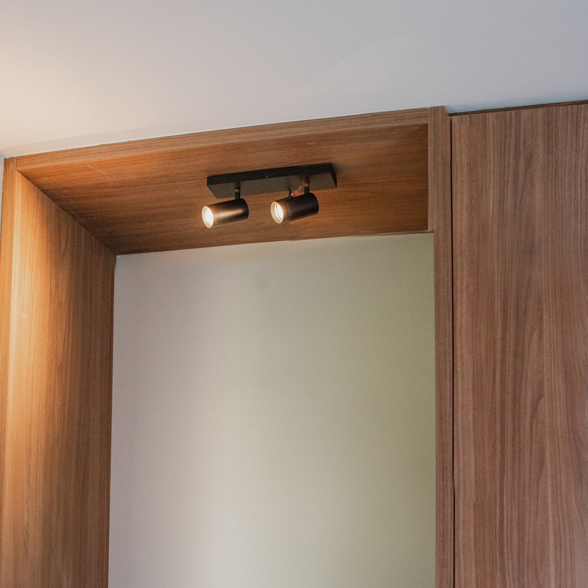 Smart plafondspot zwart verstelbaar 2-lichts incl. 2 Wifi GU10 50mm - Jeana Luxe