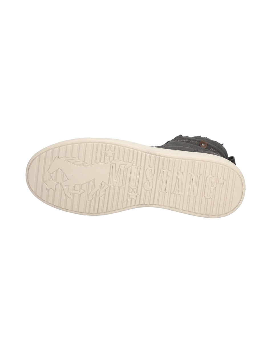 Sneaker Mid Cut