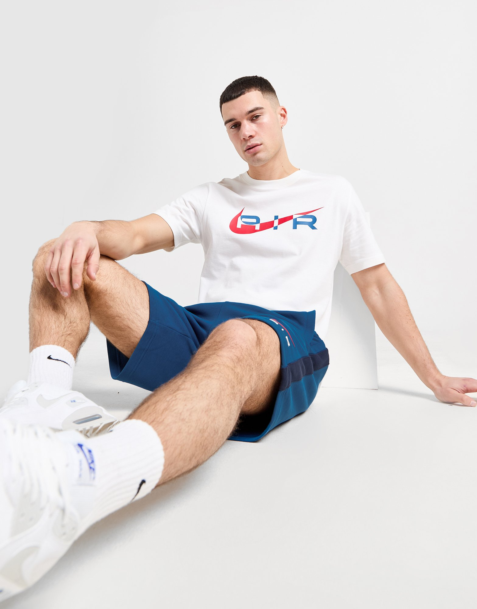 Nike T-Shirt Swoosh