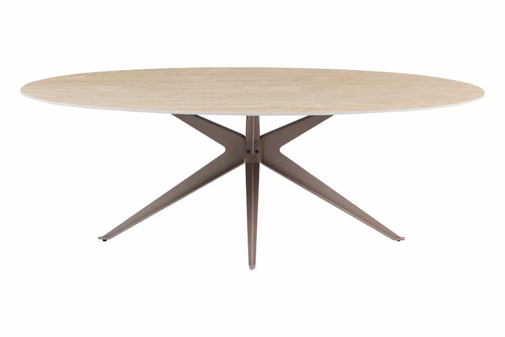 Ovaler Esstisch SCULPTURE 220cm natur Travertin Keramik champagner greige Metall