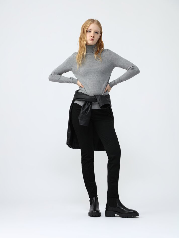 Calça jegging de camurça - Preta
