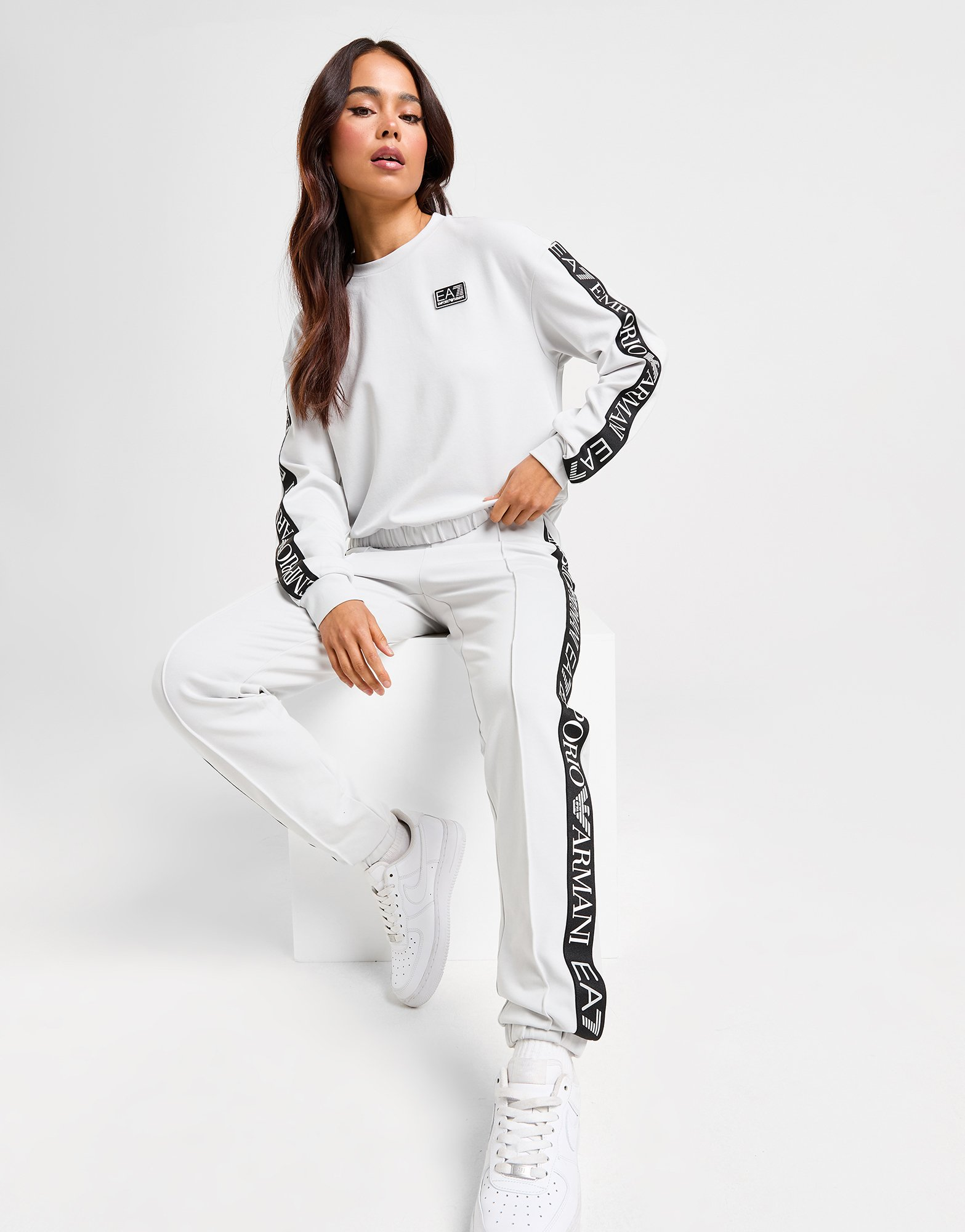 Emporio Armani EA7 Ensemble de survêtement Ventus Tape Femme