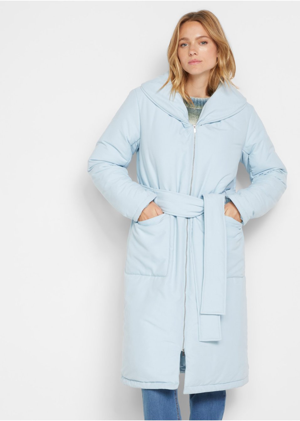 Manteau matelassé avec ceinture en polyester recyclé