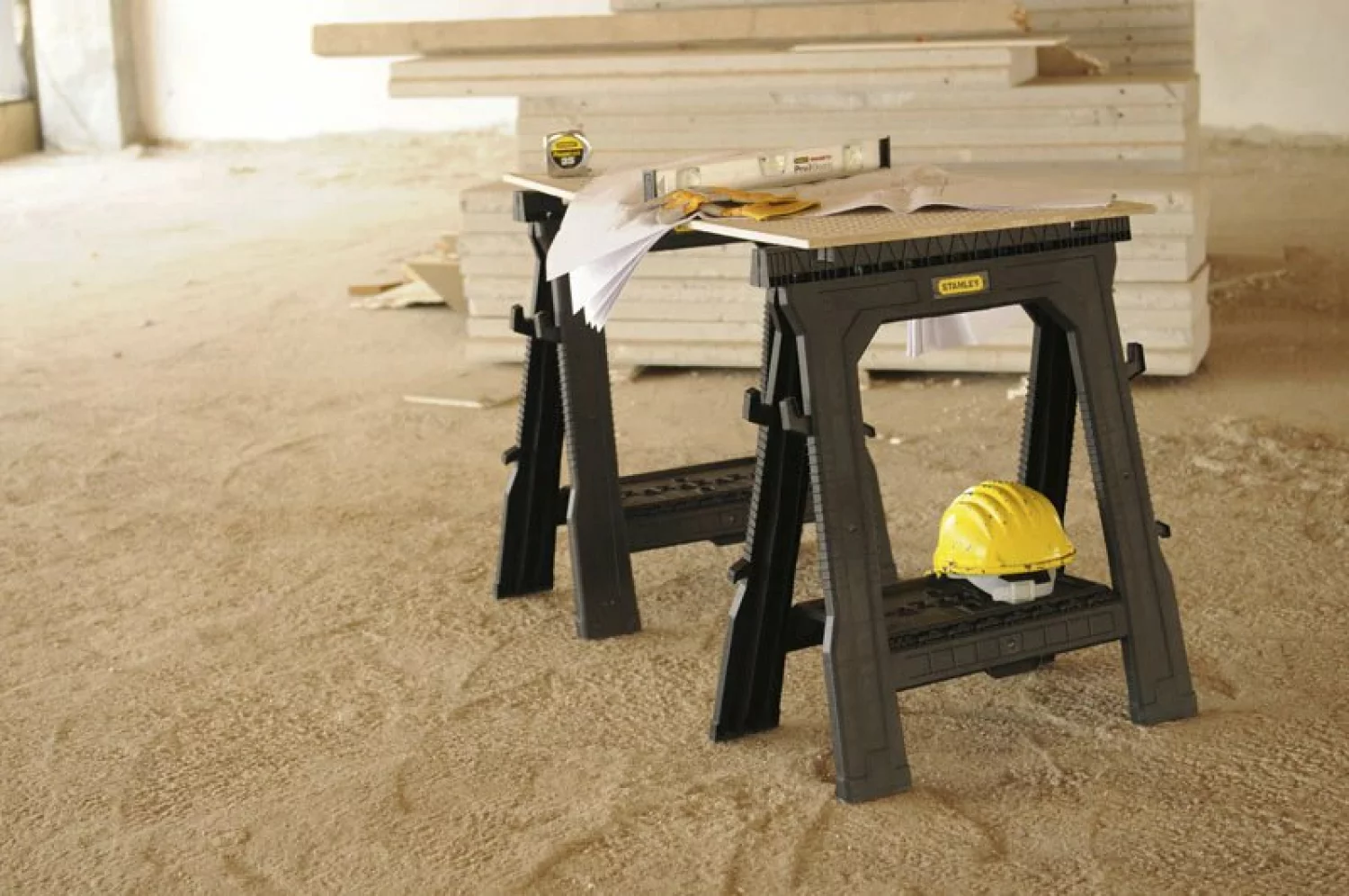 Stanley 1-70-713 Kunststof schragen - draagcapaciteit 450 kg (set van 2 stuks)
