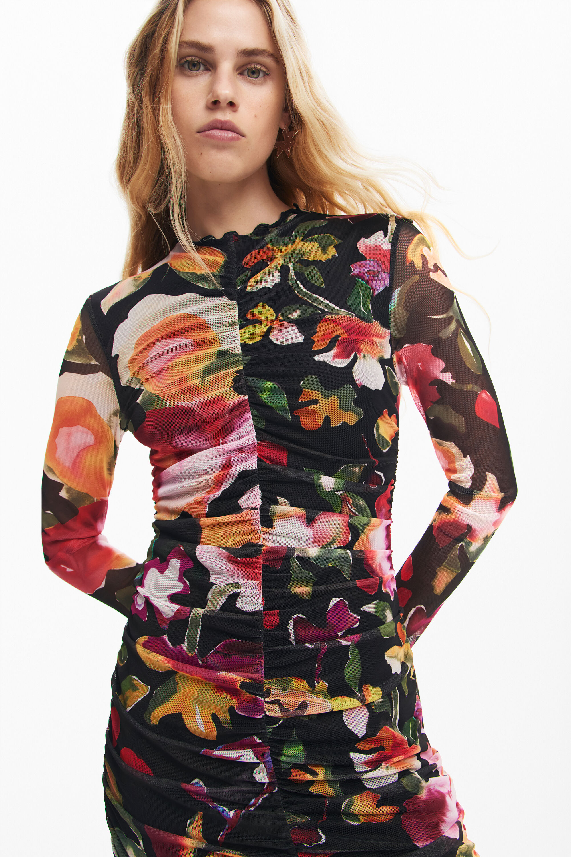 Vestido curto floral