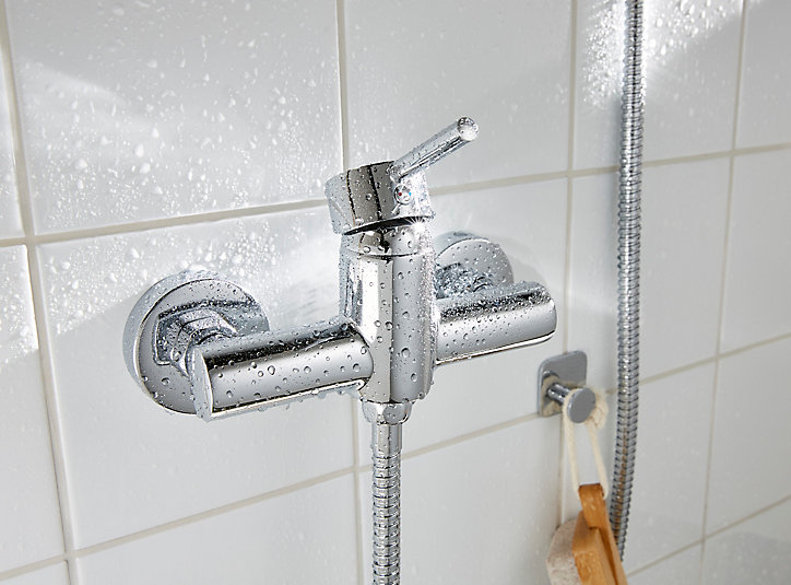 Mitigeur de douche entraxe 150 mm GoodHome Lazu en laiton chromé