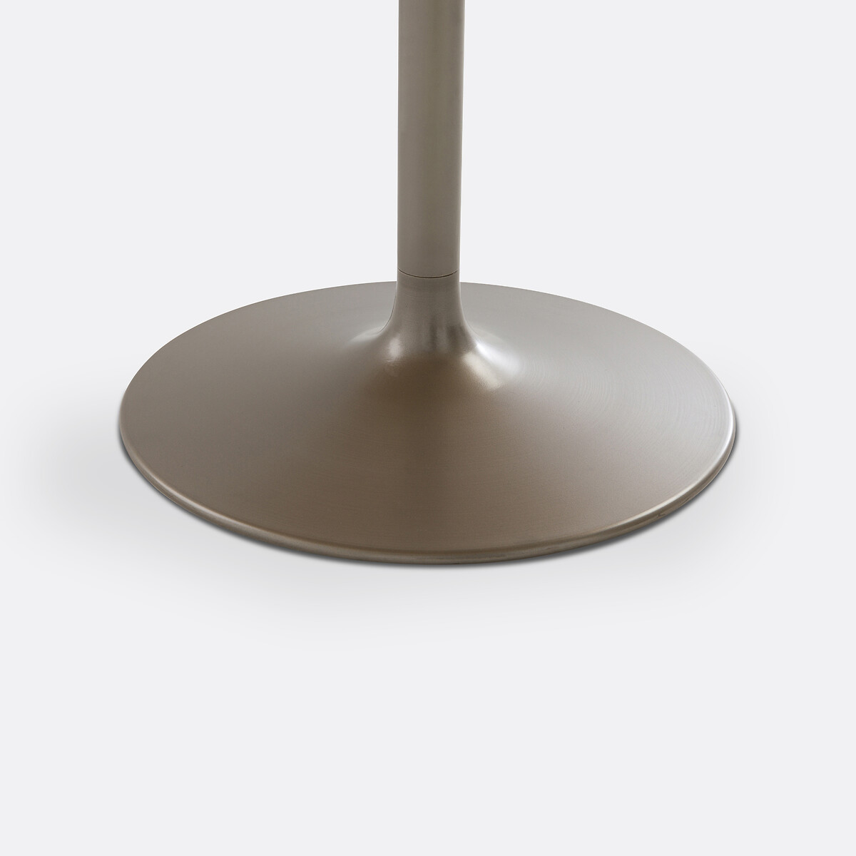 LA REDOUTE INTERIEURS<br>Mesa redonda 4/6 pessoas, base em forma de tulipa, Liliace