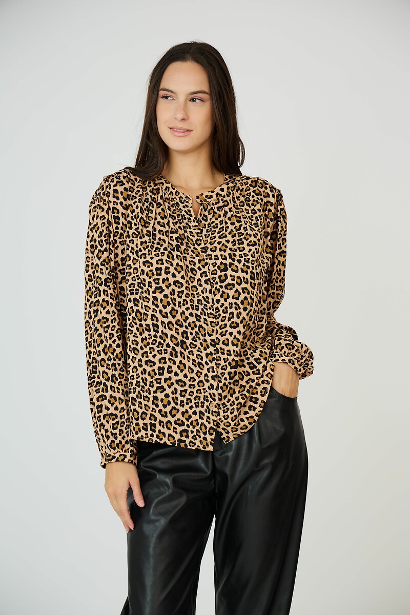 ATÉ BREVE<br>Blusa com decote em V