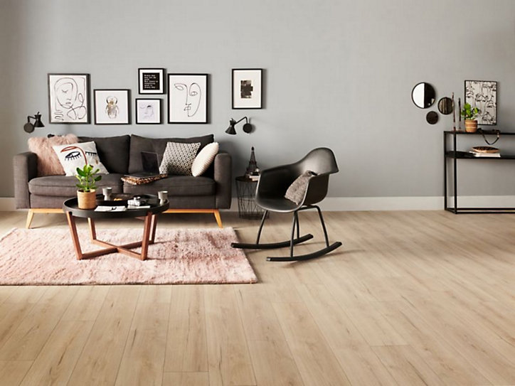 Stratifié Sandolo décor chêne naturel L.138,3 x l. 19,3 cm x Ép. 8 + sous-couche intégrée 2 mm GoodHome