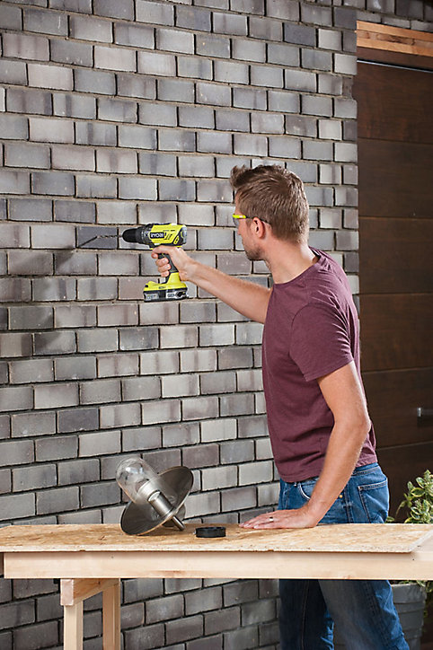 Perceuse visseuse à percussion sans fil Ryobi R18PD31-252S 18V - 5Ah + 2Ah