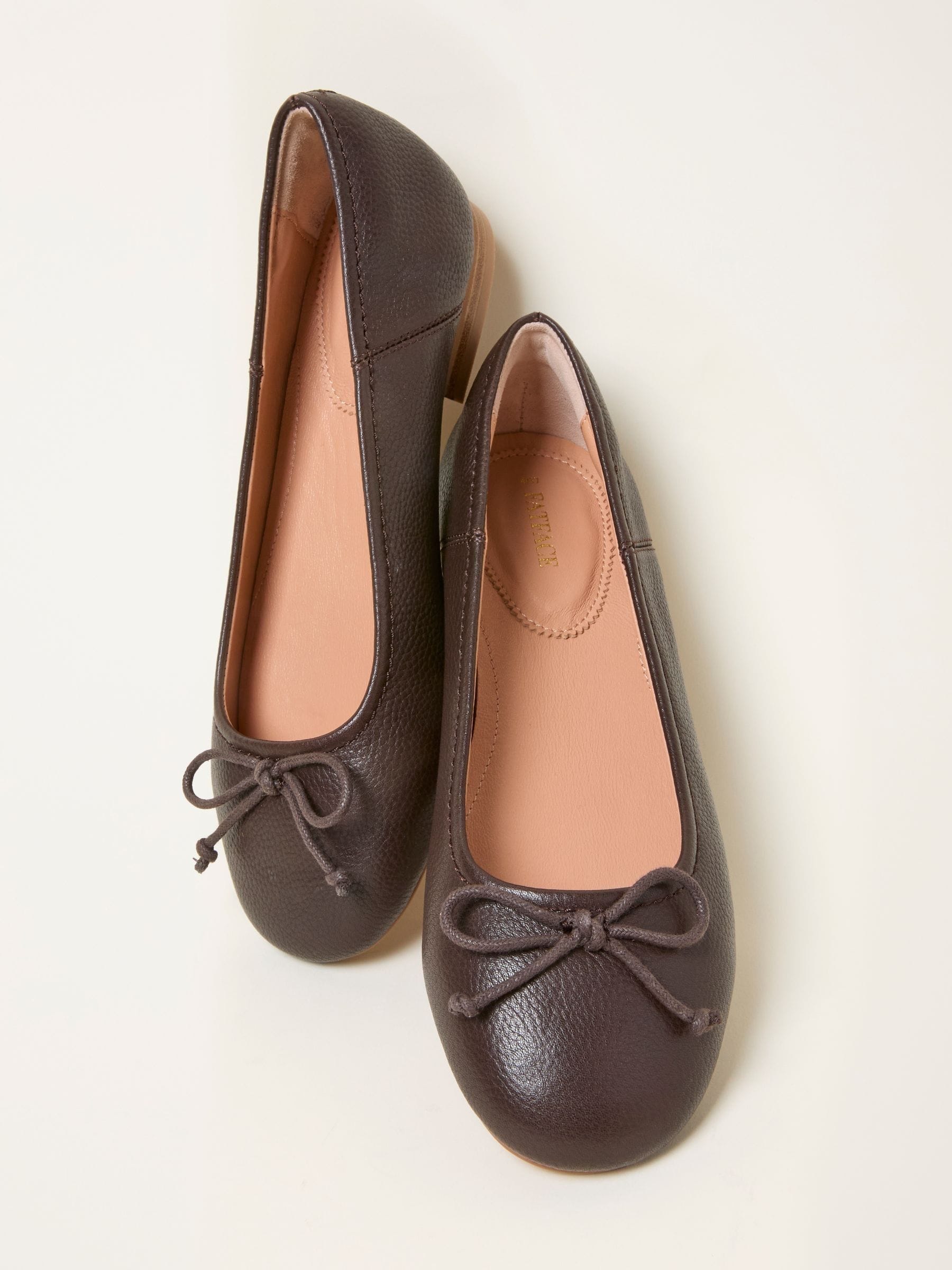 Chocoladebruin - FatFace Leather Ballerina Pump