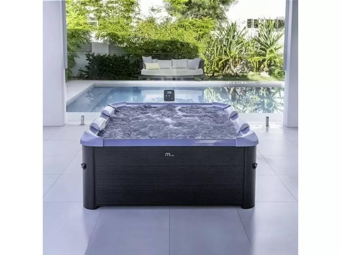 Spa rigide 6 places hydromassages. 4 coussins + 8 filtres + bâche incluse. OSLO SAPPHIRE. L 160 x P 160 x H 65 cm