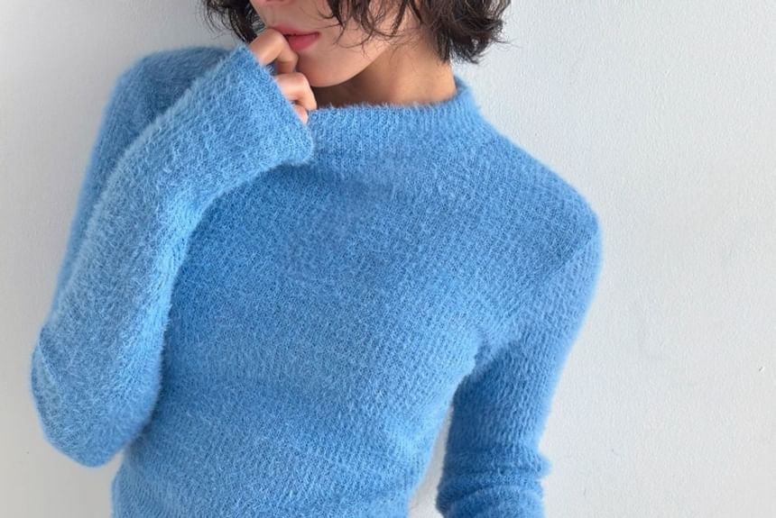 SeoulPop - Slim-fit gebreide top met rechte hals