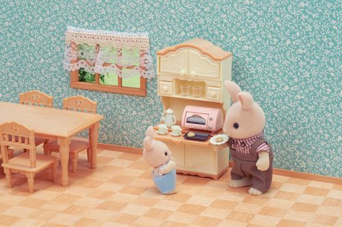 Epoch - Sylvanian Families Eetset - Poppenhuismeubels - Diverse Figuren