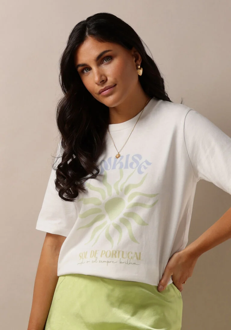 OMODA ATELIER witte omoda atelier t-shirt x kae