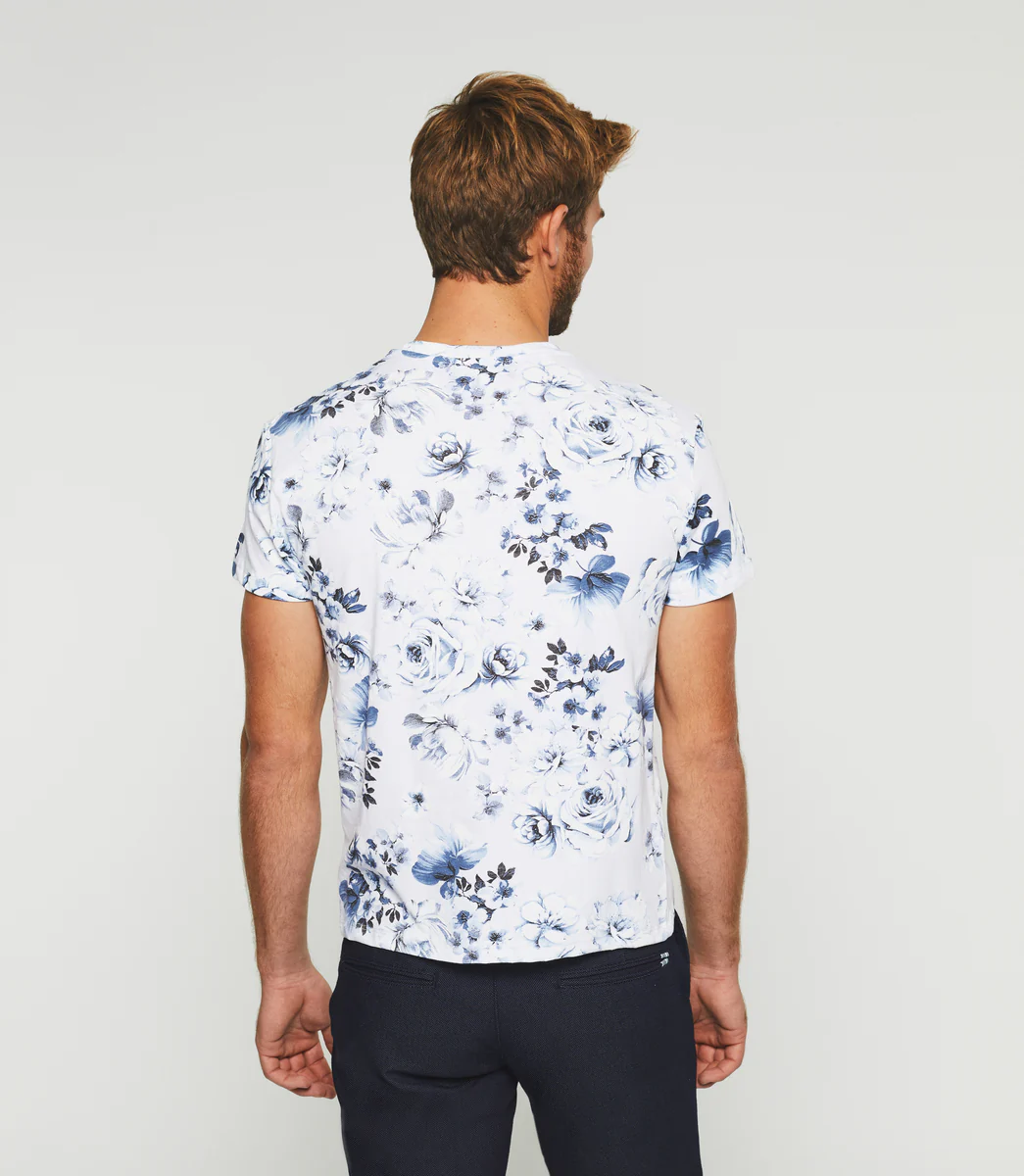 T-shirt à imprimé blanc et bleu 