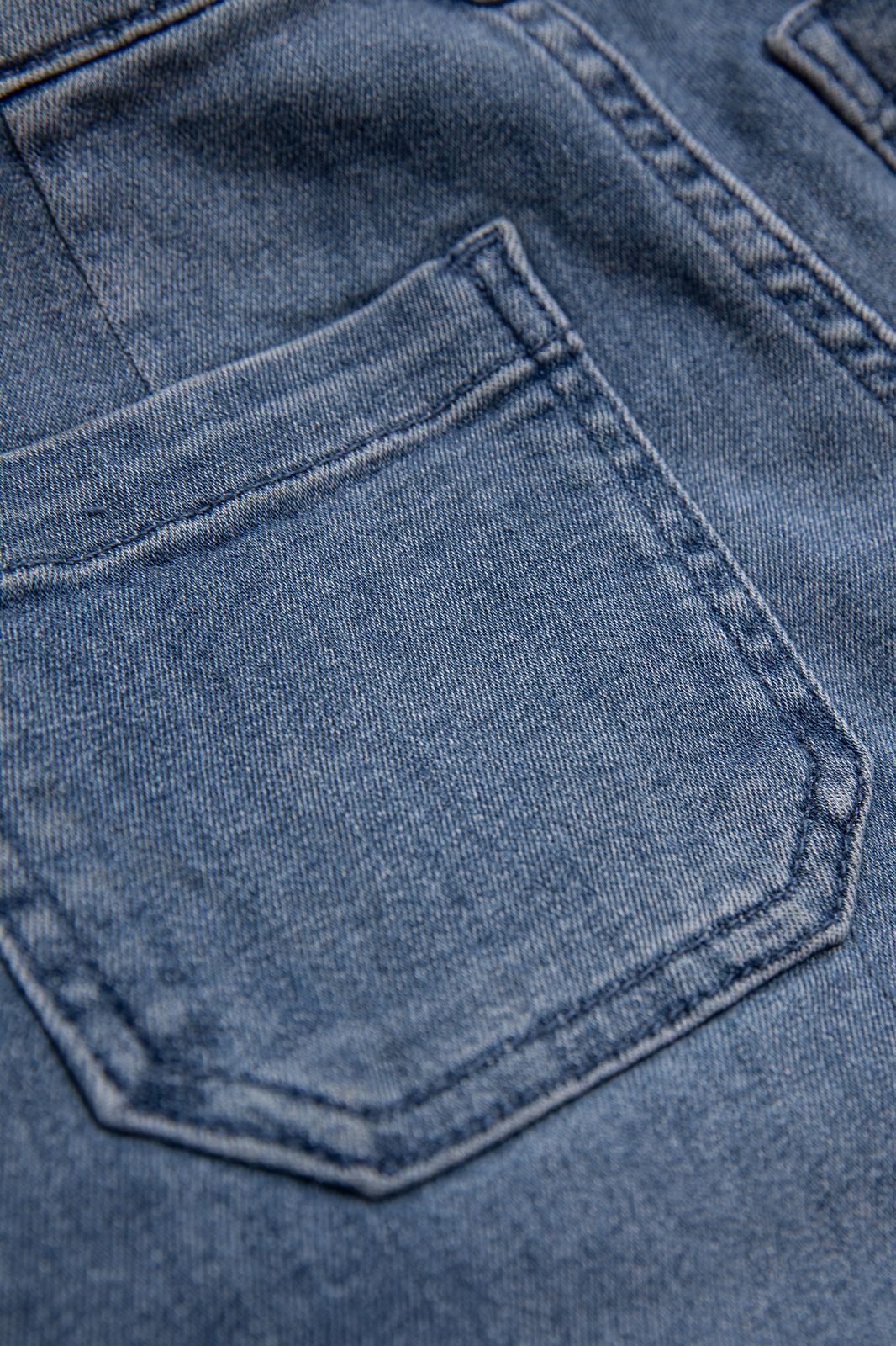 Blauwe flared jeans