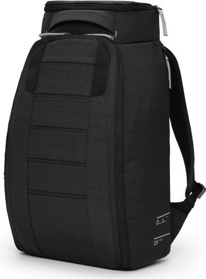 DB Hugger Backpack 25 Dagrugzak (zwart)
