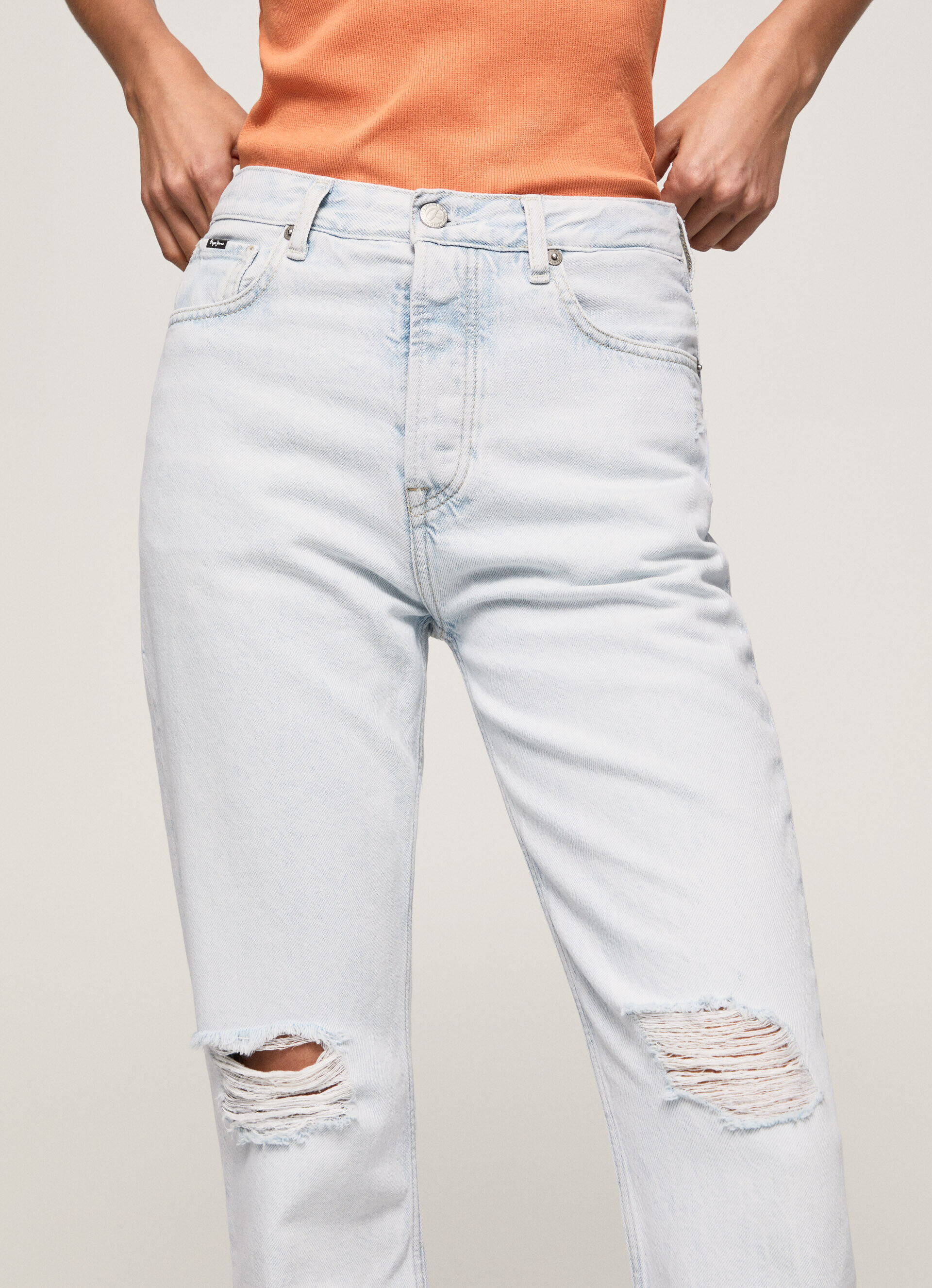 JEAN CELYN SKY FIT RECTO TIRO ALTO - jeans