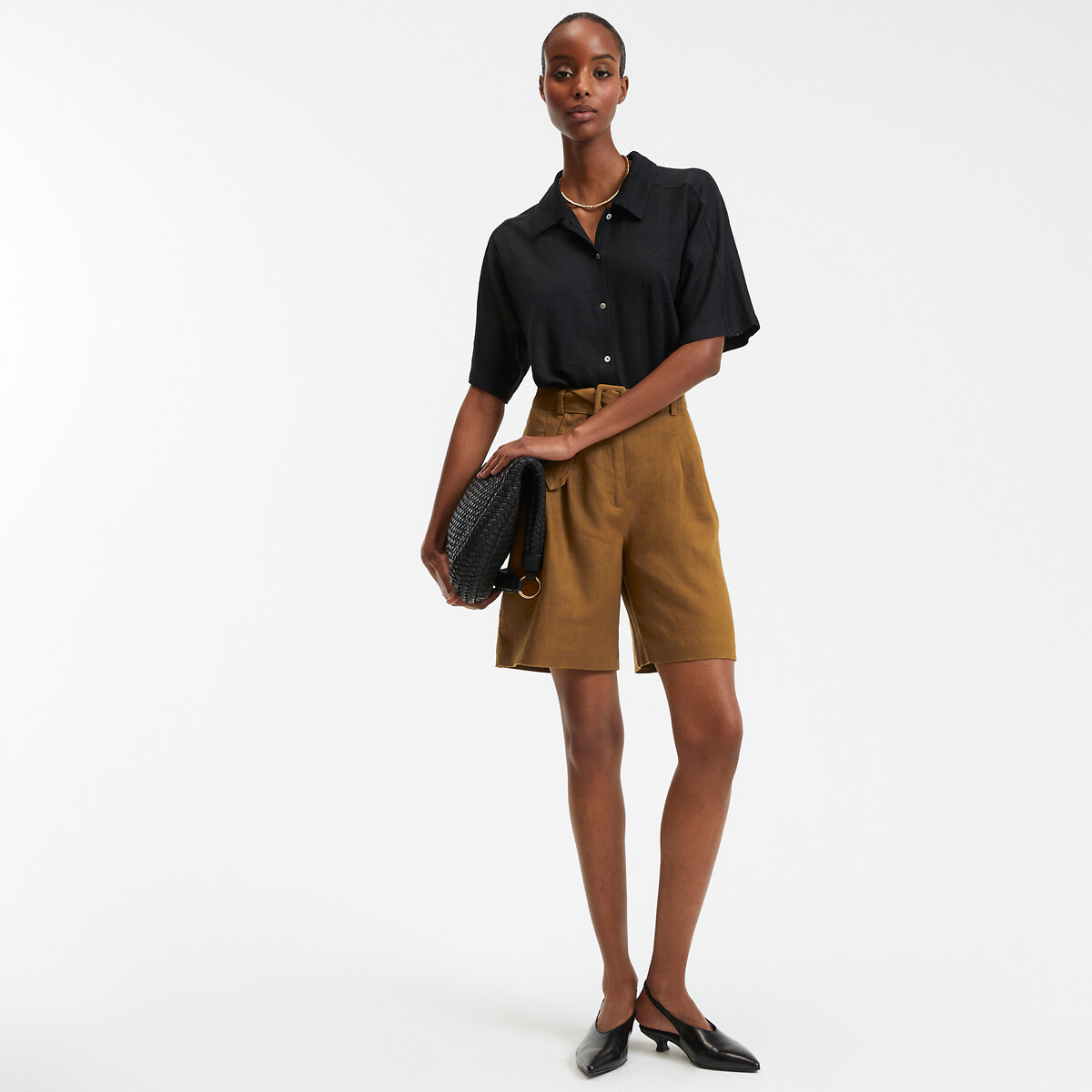 COLEÇÕES LA REDOUTE<br>Shorts de linho com pregas