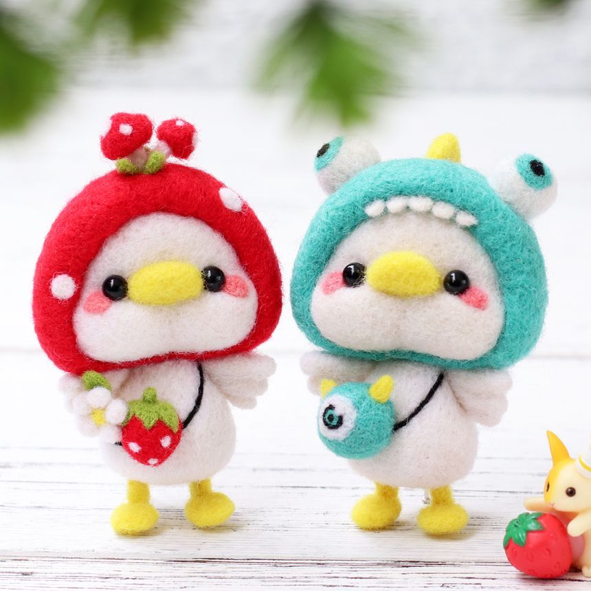 Embroidery Kingdom - DIY-naaldviltset met hangende dierendecoratie (verschillende ontwerpen)