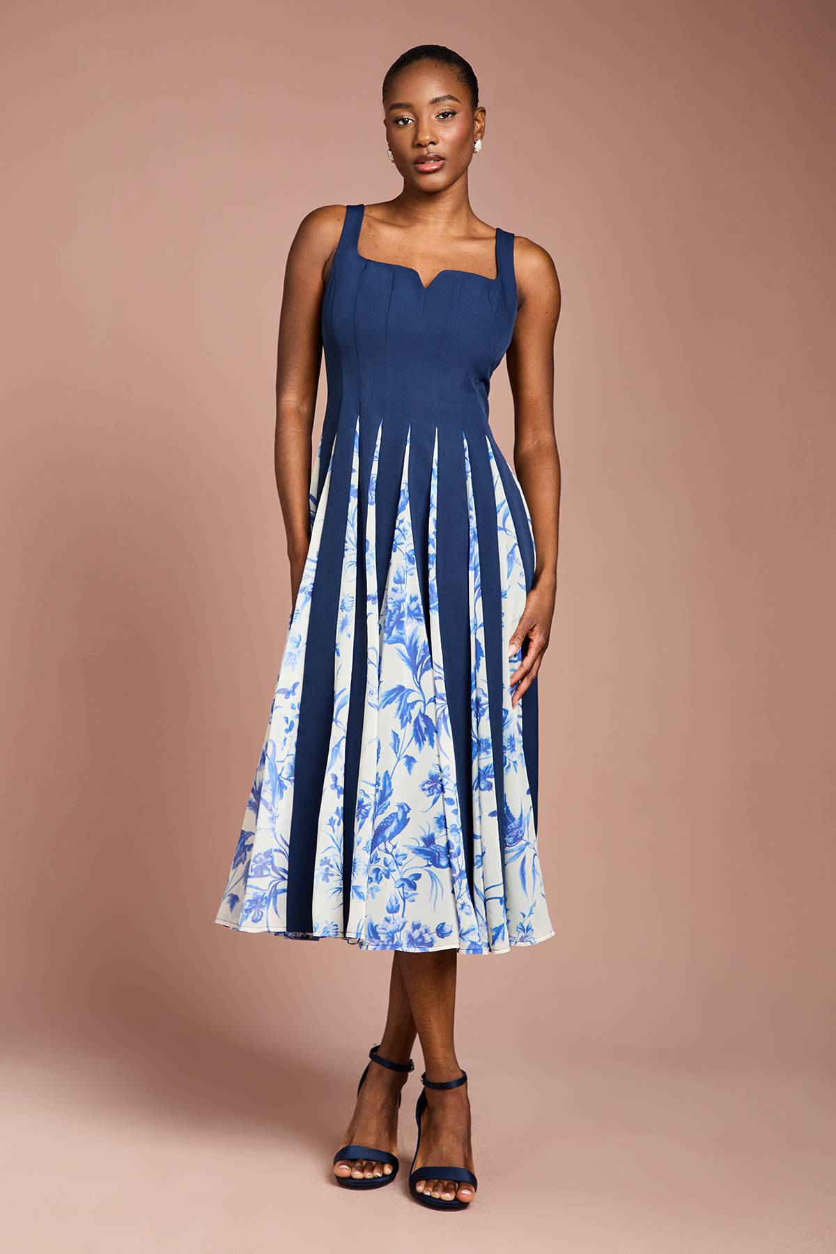 Coast Robe Mi-Longue en Crêpe Imprimée à Godets