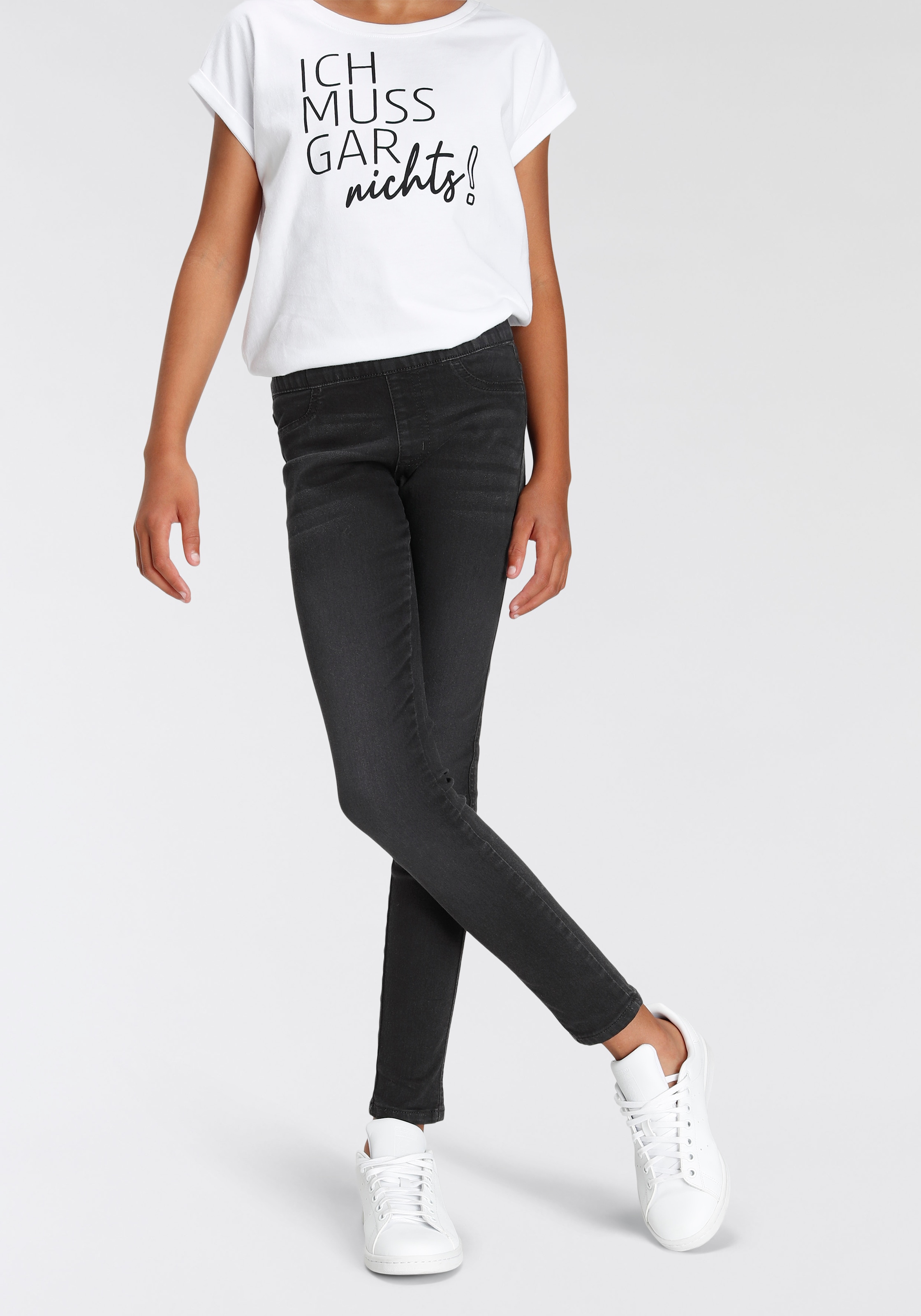 KIDSWORLD Jeansjeggings », Stetch-Jeans mit schmalem Bein«, schmale Passform,  abgesteppter Beinabschluss,  niedrige Leibhöhe