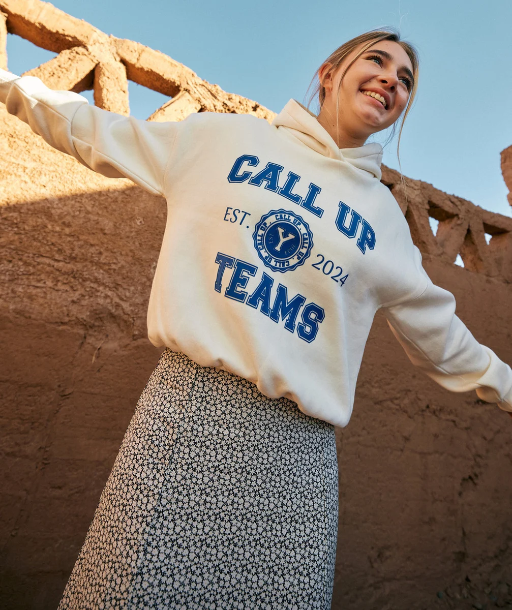 SWEAT À CAPUCHE FILLE EN FIBRES RECYCLÉES BLANC THÈME CAMPUS