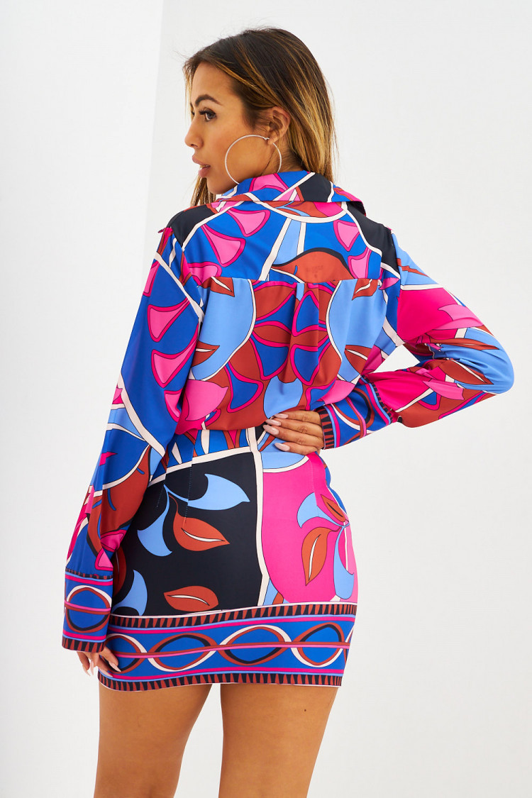 Ensemble chemise + jupe courte bleu/fuchsia à motif année 80
