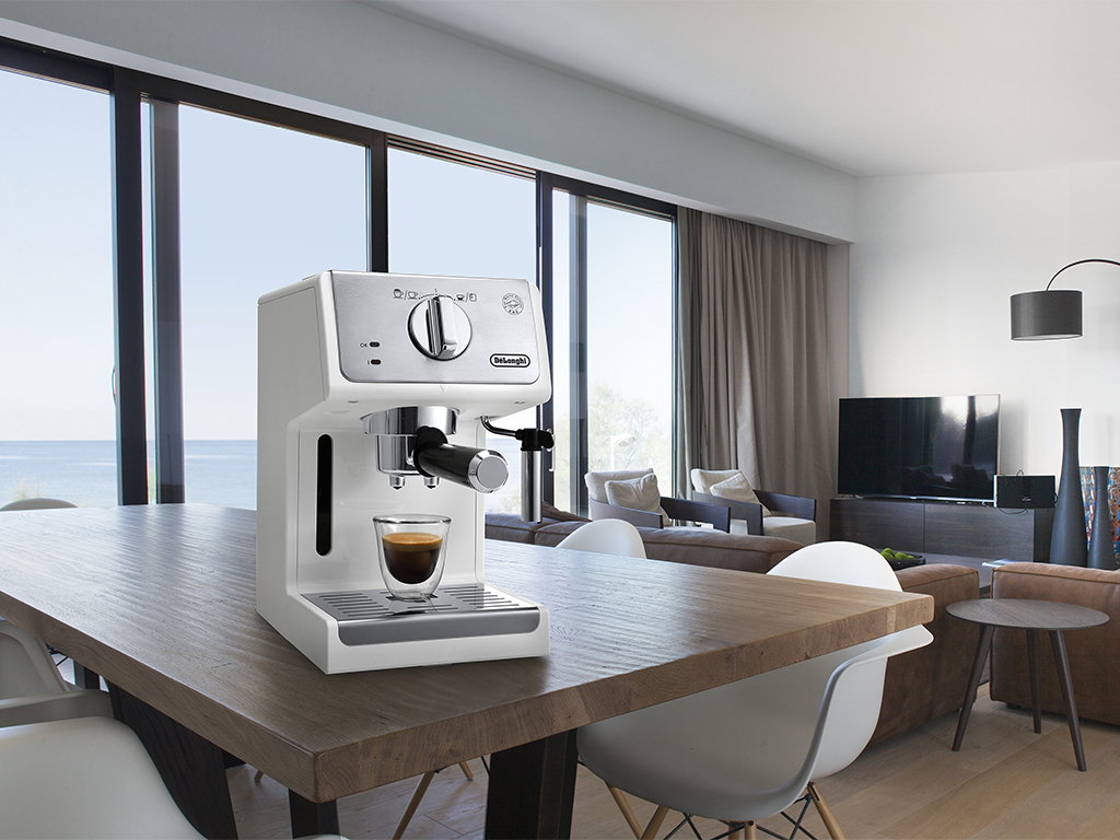 MÁQUINA DE CAFÉ EXPRESSO MANUAL DELONGHI ECP33.21.W BRANCA