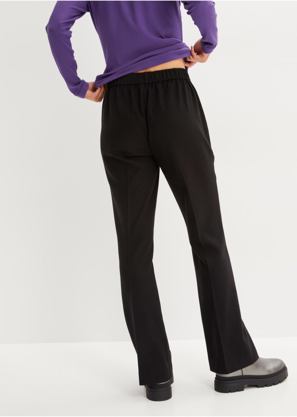 Pantalon tissé avec plis repassés