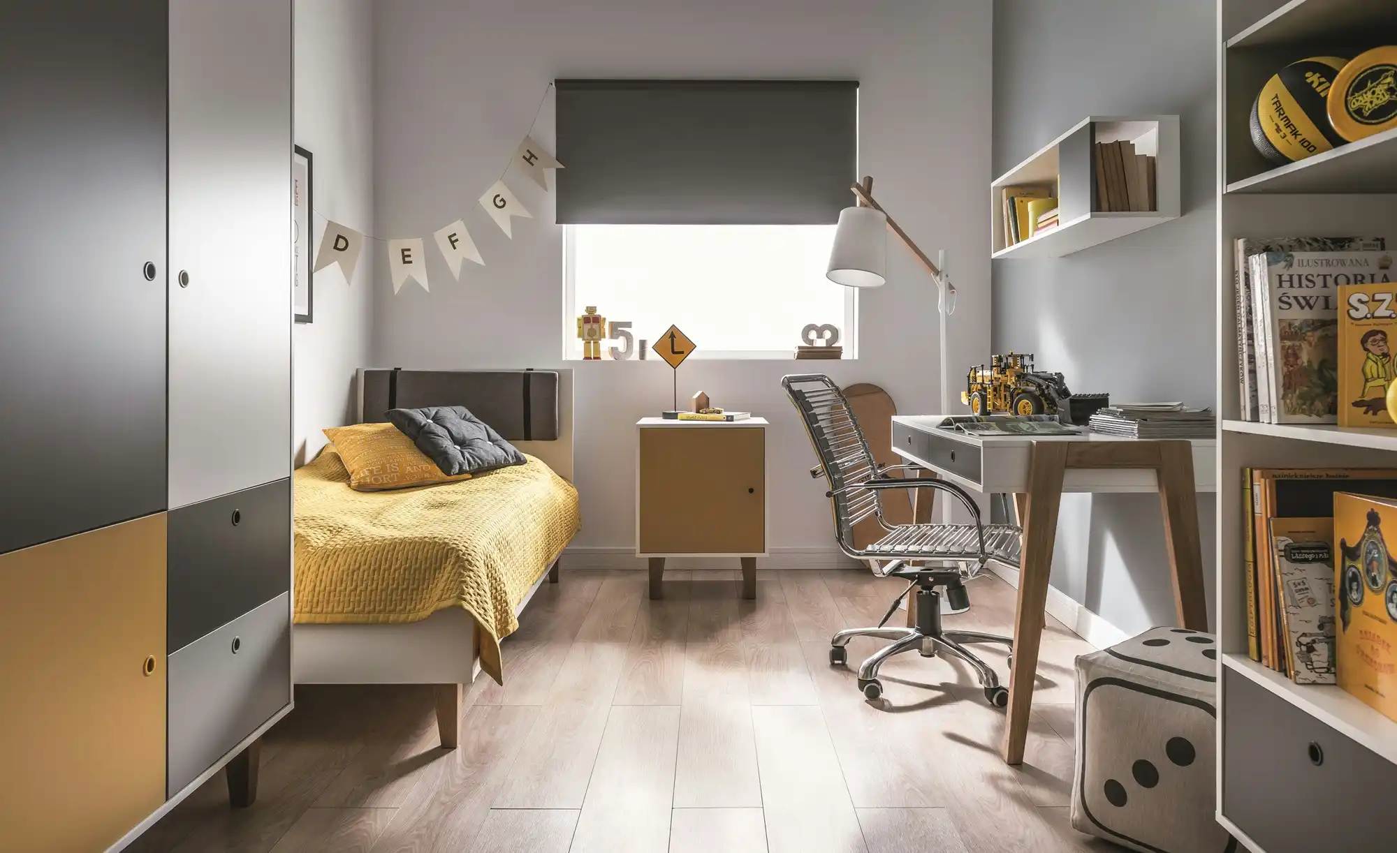 VOX Kleiderschrank Concept