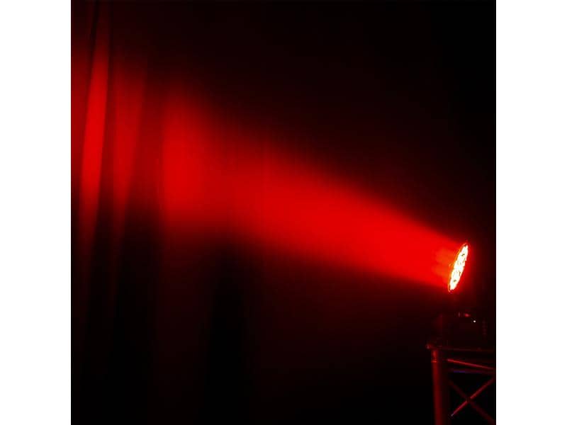 BeamZ Moving Head Fuze1910 Kompakter Moving Head Wash mit Kreislaufkontrolle