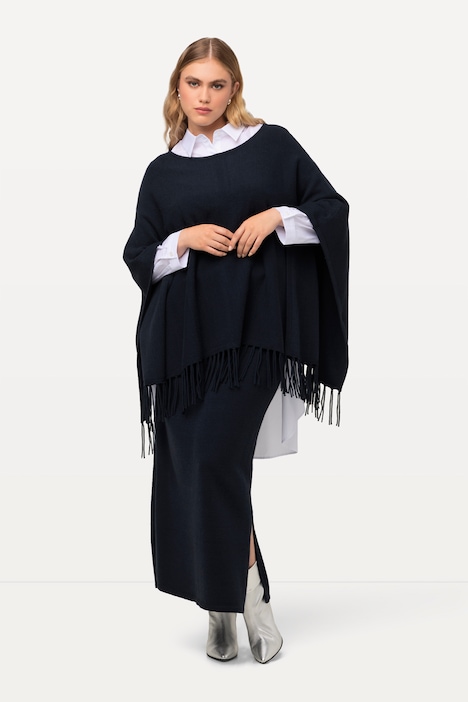 Strickponcho, Oversized, Fransen, U-Boot-Ausschnitt