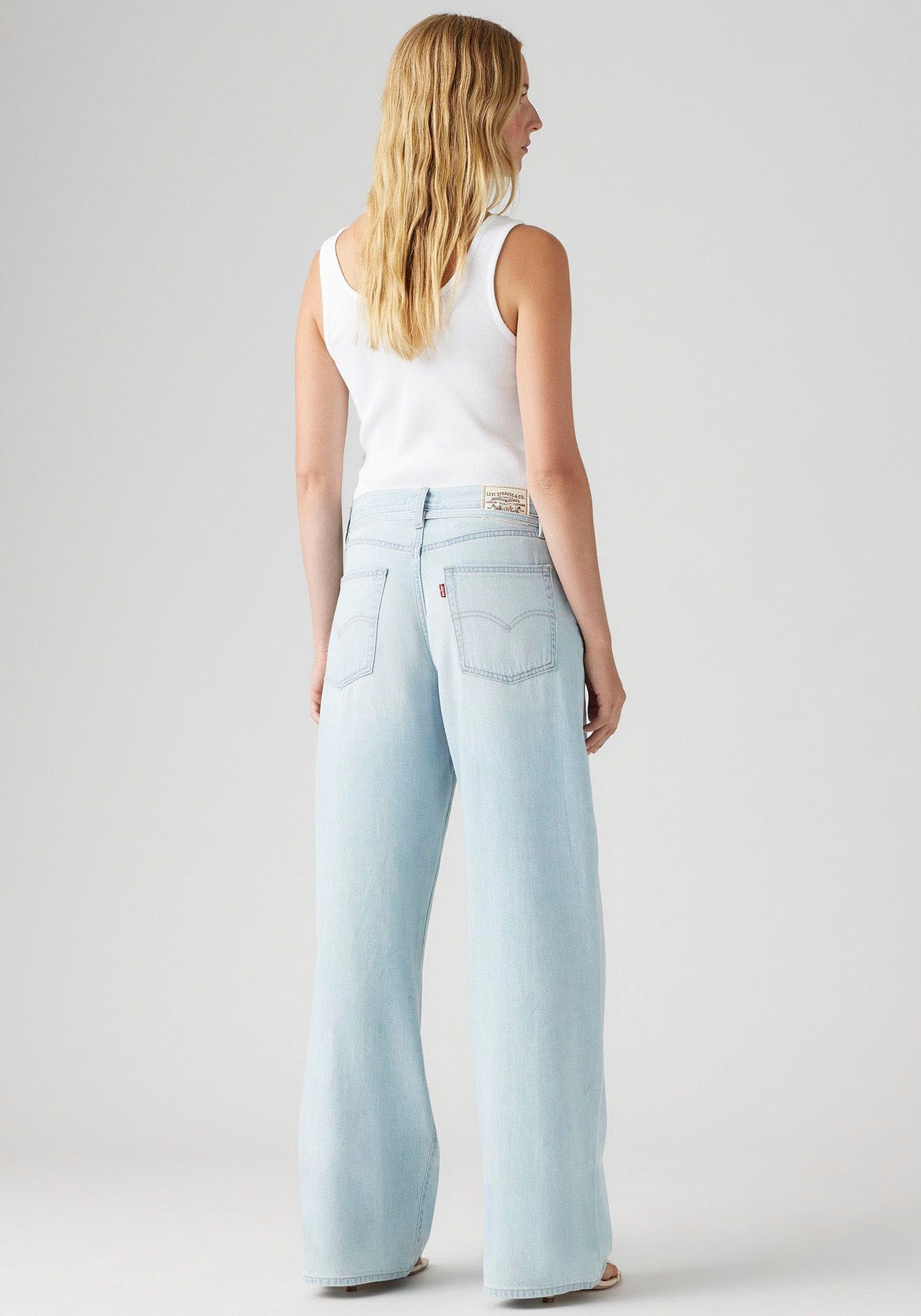 Levi's® Straight-Jeans »XL STRAIGHT« im Five-Pocket Style