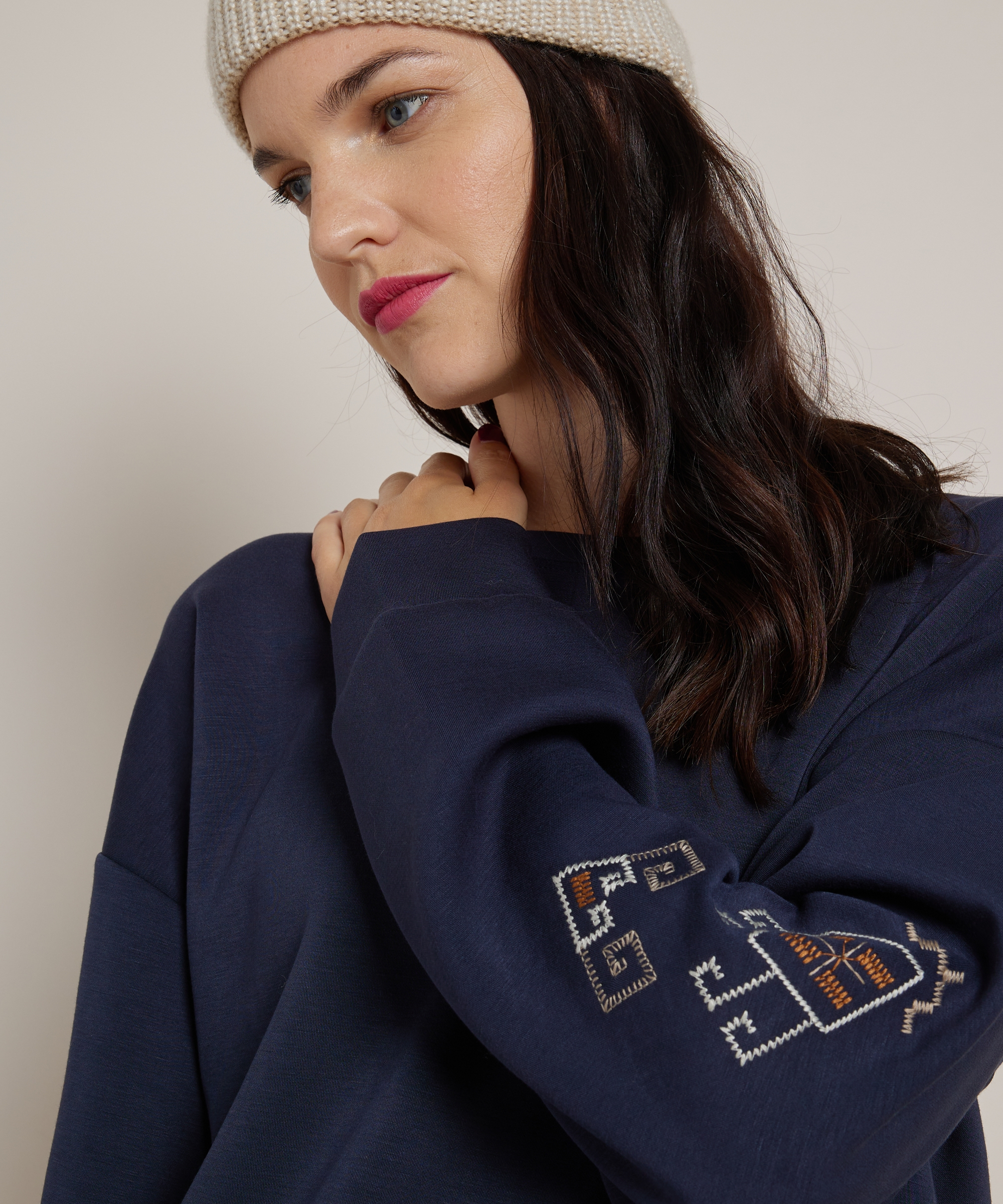 trui met embroidery extra zacht