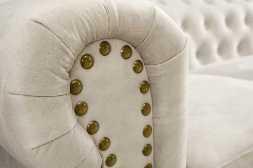 Chesterfield 3-Sitzer Sofa 200cm champagner beige Samt Federkern Knopfheftung