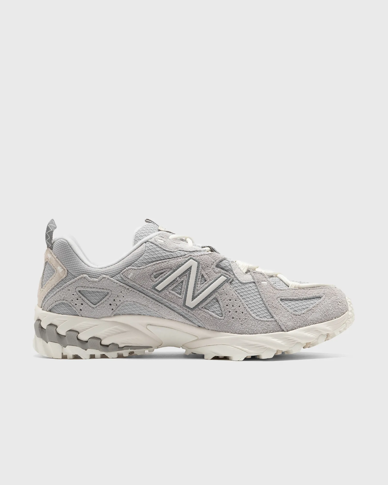 New Balance 610
