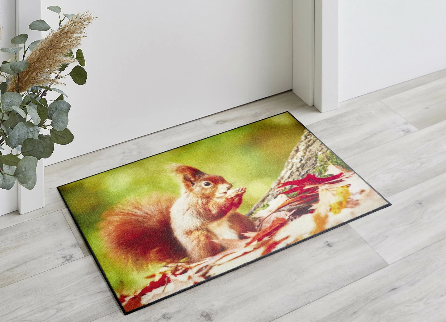 Fußmatte mit Eichhörnchen-Motiv