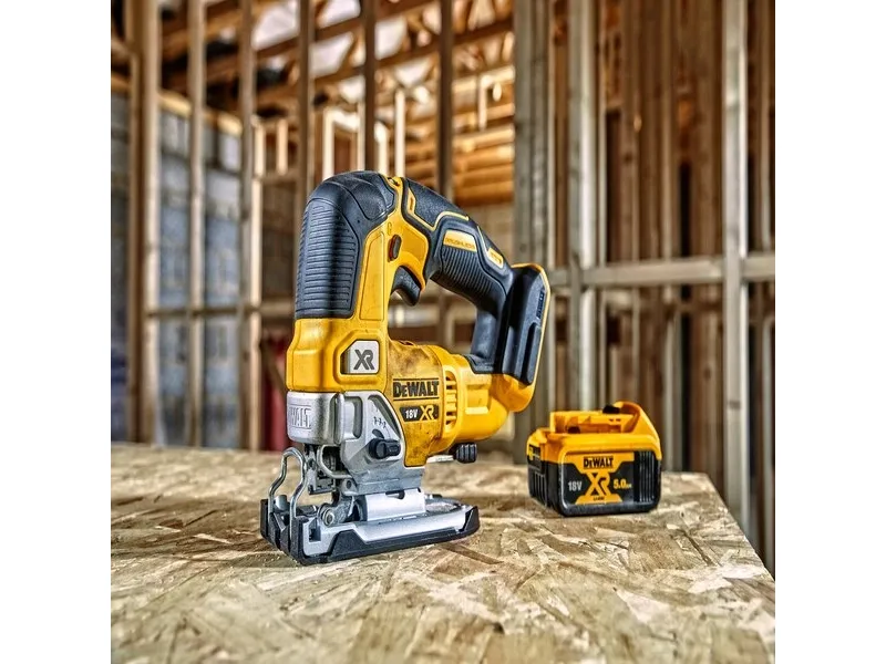 DeWALT - Stiksav - ledningfri - intet batteri - 18 V - SOLO