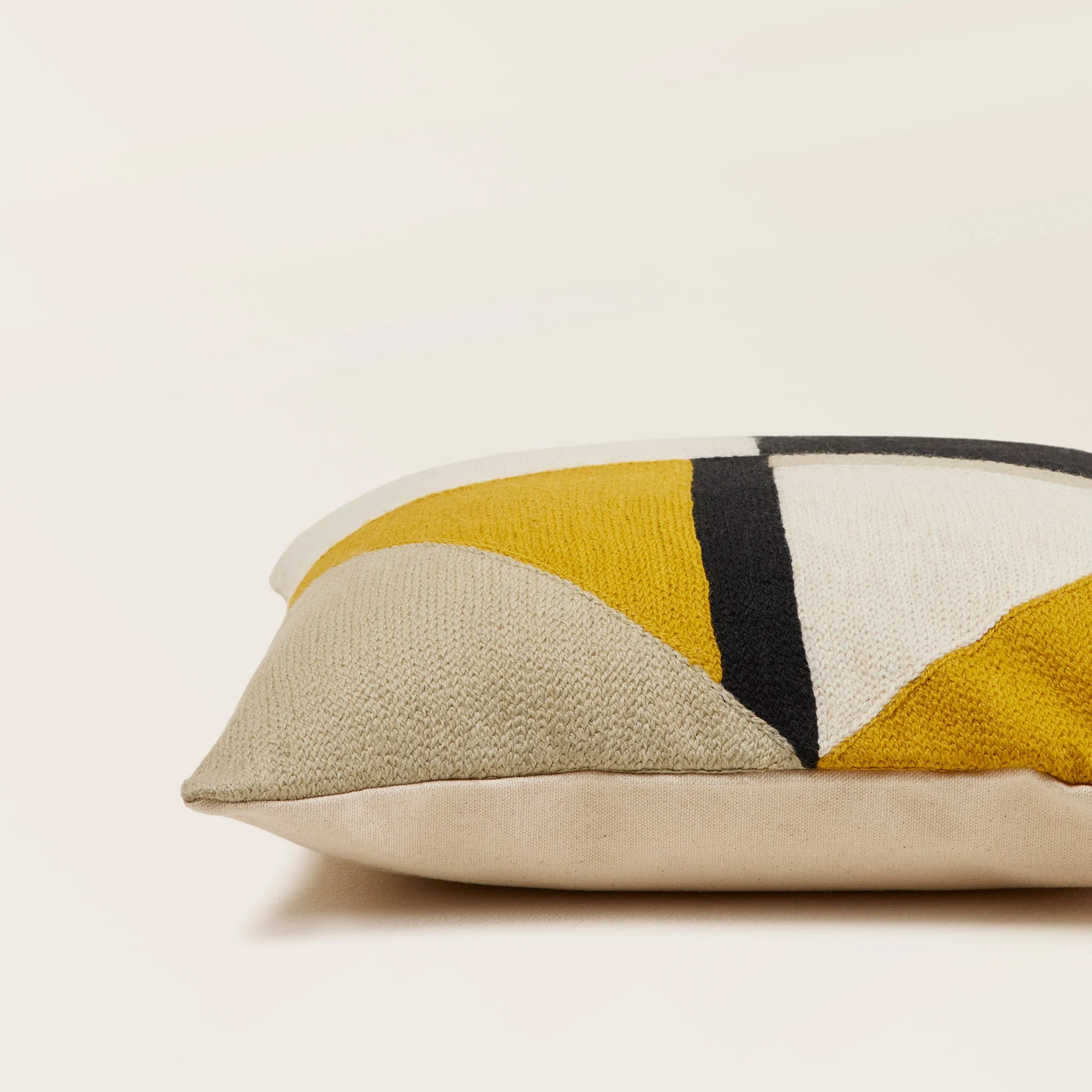 TRIAGO - Housse de coussin | Jaune