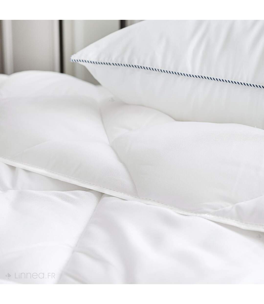 Couette hiver 300x240 cm COCOON garnissage fibre polyester 400g/m2
