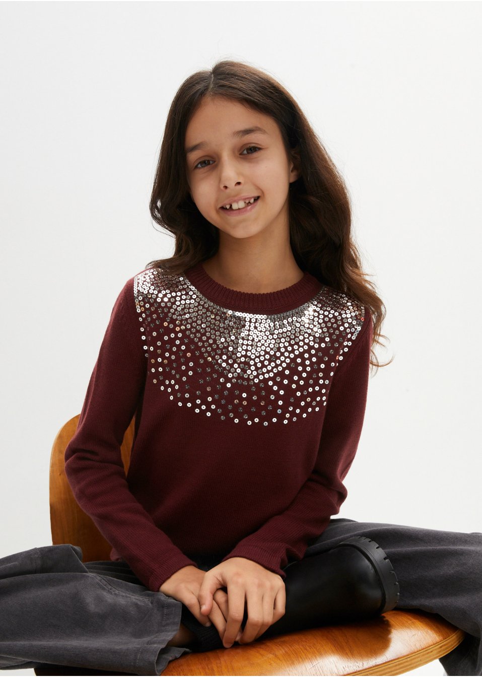 Pull en maille fille avec paillettes