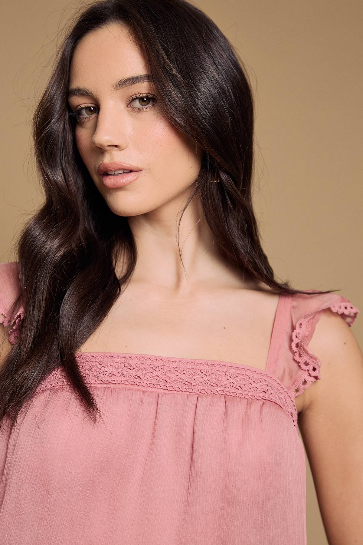 Oasis Haut Camisole Western À Manches À Volants Étagés