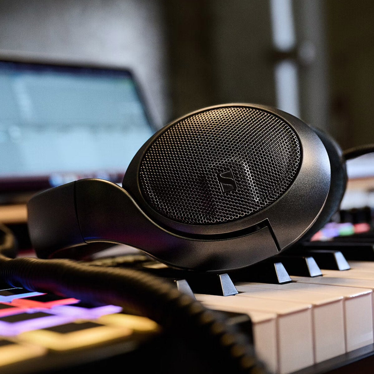 Sennheiser HD 400 Pro open studio-koptelefoon