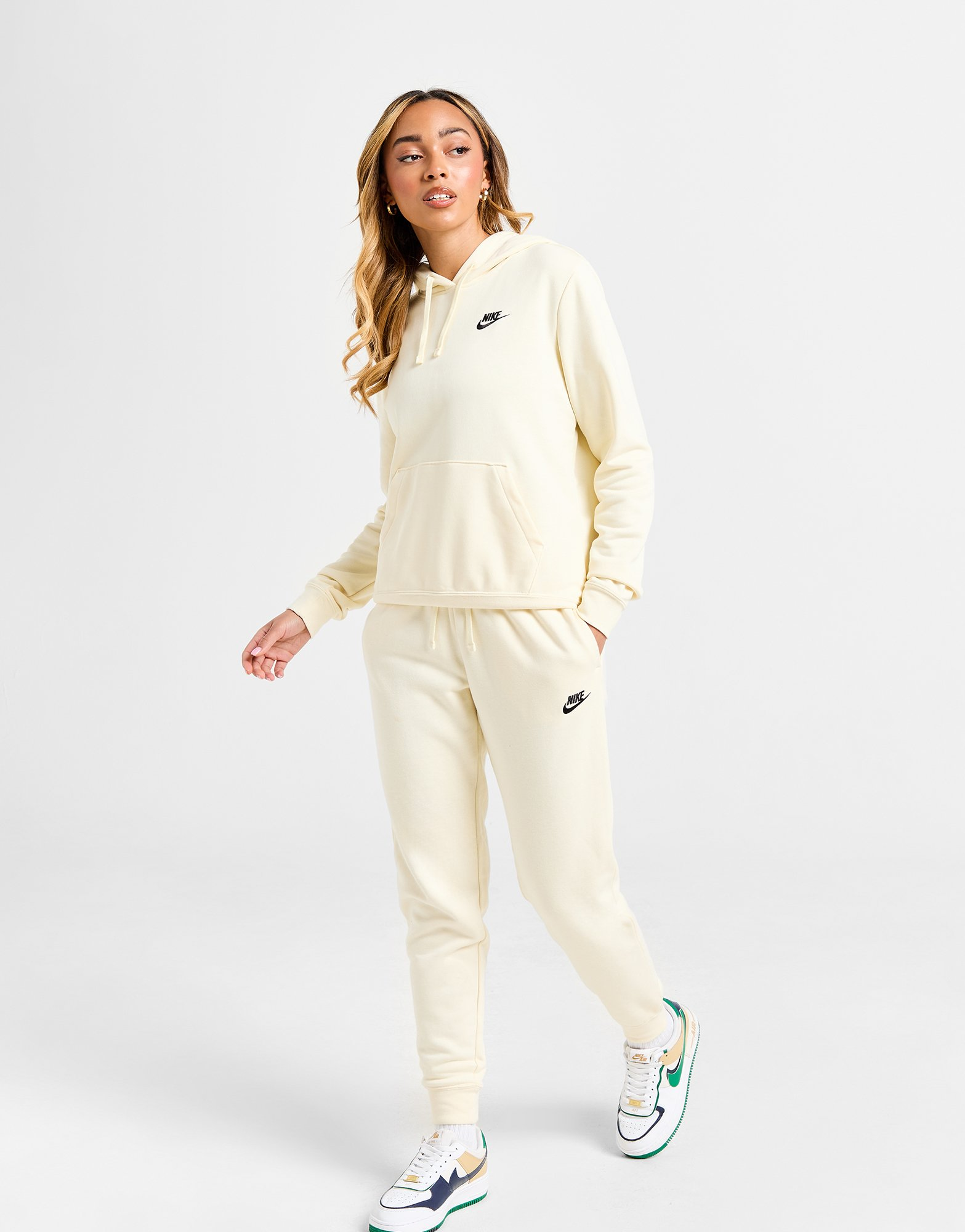 Nike Pantalon de jogging Sportswear Club Polaire Femme